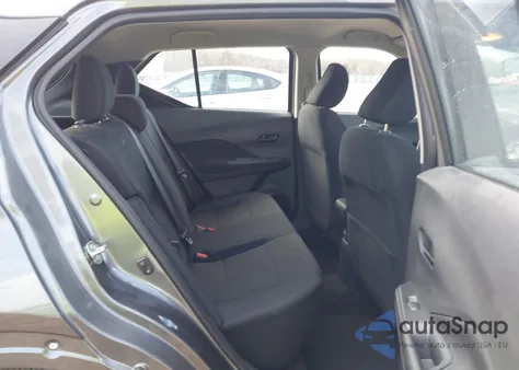 2025 Nissan Kicks Play S z USA, uszkodzony, nr VIN 3N1CP5BV4SL481197